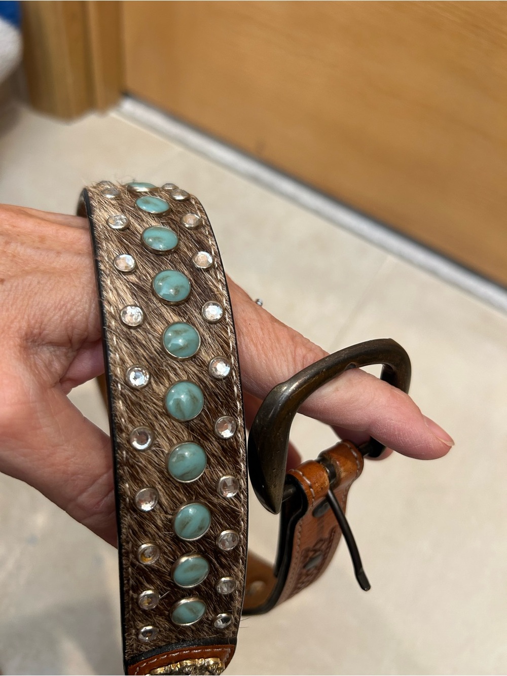 Decorative Brown Leather Belt with Turquoise & Rhinestone Accents, Size 32. - Picture 5 of 7